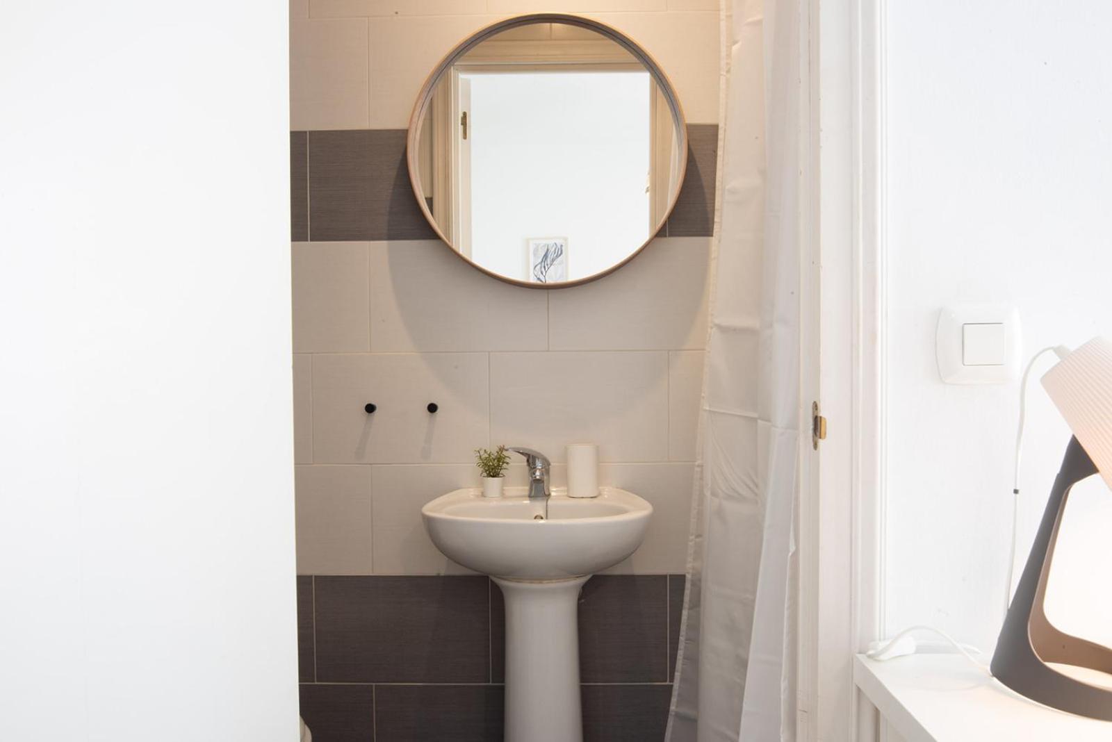 Apartamentos Fv Flats Valencia - Mestalla 7 Экстерьер фото
